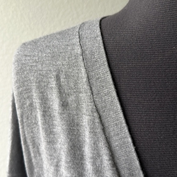 Halogen sweater gray cardigan size XS long sleeve button up preppy - Picture 2 of 9